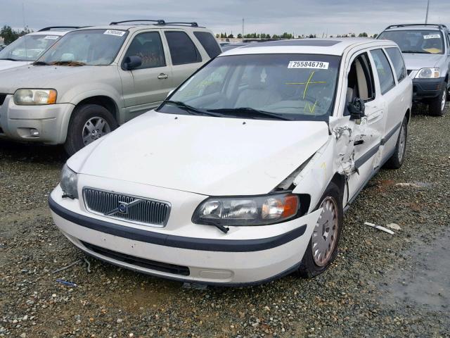 YV1SW58D611009772 - 2001 VOLVO V70 2.4T WHITE photo 2