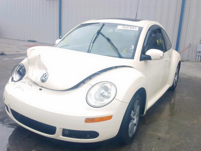 3VWRR31C96M403954 - 2006 VOLKSWAGEN NEW BEETLE Creme Foto 2