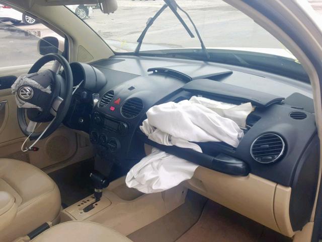3VWRR31C96M403954 - 2006 VOLKSWAGEN NEW BEETLE Creme Foto 9