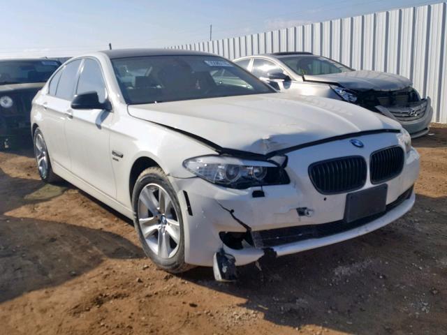 WBAXH5C50CDW03908 - 2012 BMW 528 XI WHITE photo 1