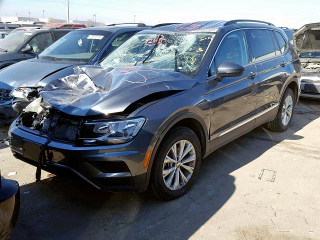 3VV3B7AX0JM110574 - 2018 VOLKSWAGEN TIGUAN SE GRAY photo 2