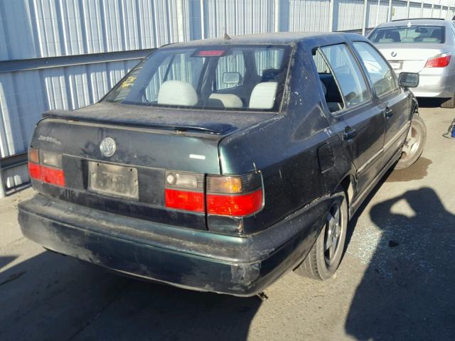 3VWPB81H4XM219544 - 1999 VOLKSWAGEN JETTA WOLF GREEN photo 4