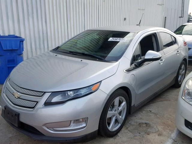 1G1RE6E45EU165221 - 2014 CHEVROLET VOLT WHITE photo 2