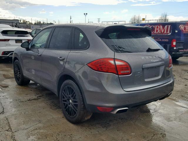 WP1AA2A23ELA04819 - 2014 PORSCHE CAYENNE GRAY photo 3