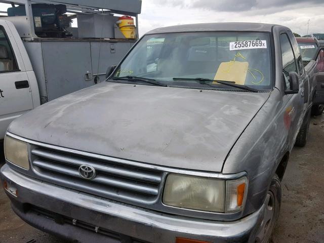 JT4TN12D2T0027659 - 1996 TOYOTA T100 XTRAC SILVER photo 2