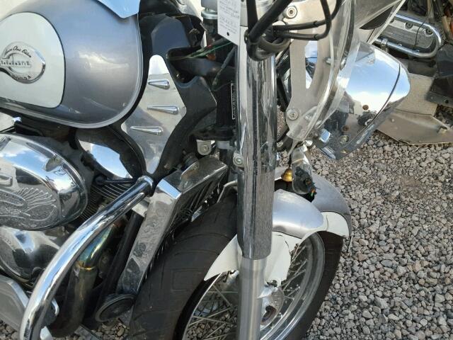 JH2RC44681K500229 - 2001 HONDA VT750 CD2 银色 照片 9