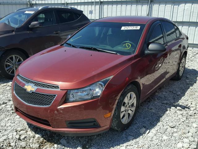 1G1PA5SH5D7103707 - 2013 CHEVROLET CRUZE LS BURGUNDY photo 2