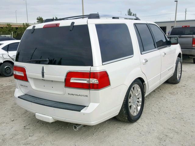 5LMJJ2H58DEL02344 - 2013 LINCOLN NAVIGATOR 白色 照片 4
