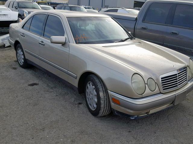 WDBJF55F4VA371322 - 1997 MERCEDES-BENZ E 320 TAN photo 1