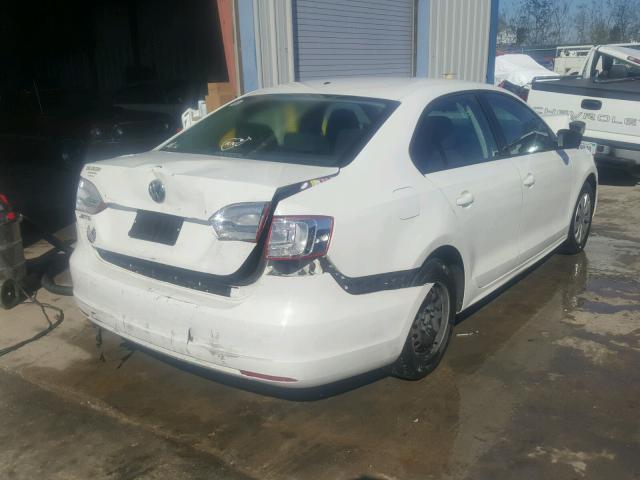 3VW2K7AJ3BM062248 - 2011 VOLKSWAGEN JETTA BASE WHITE photo 4