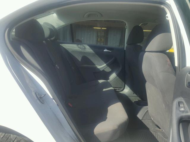 3VW2K7AJ3BM062248 - 2011 VOLKSWAGEN JETTA BASE WHITE photo 6