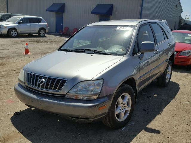 JTJGF10U210117793 - 2001 LEXUS RX 300 TAN photo 2