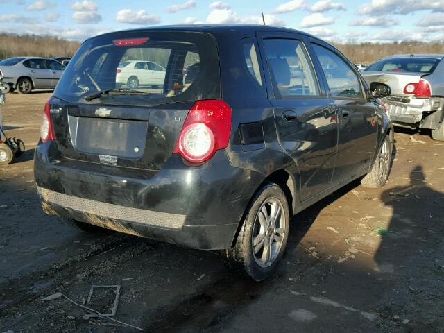 KL1TD6DE1AB110207 - 2010 CHEVROLET AVEO LS BLACK photo 4