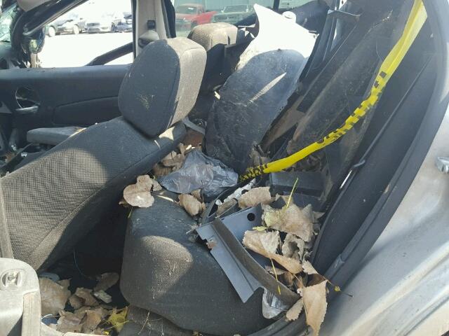 2G2WP582761307000 - 2006 PONTIAC GRAND PRIX SILVER photo 6