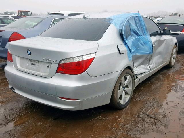 WBANV13548CZ58411 - 2008 BMW 528 XI SILVER photo 4