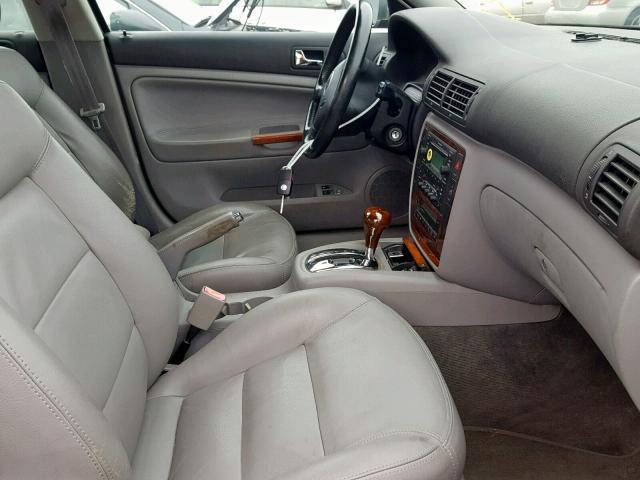 WVWRH63B73P096981 - 2003 VOLKSWAGEN PASSAT GLX 灰色 照片 5