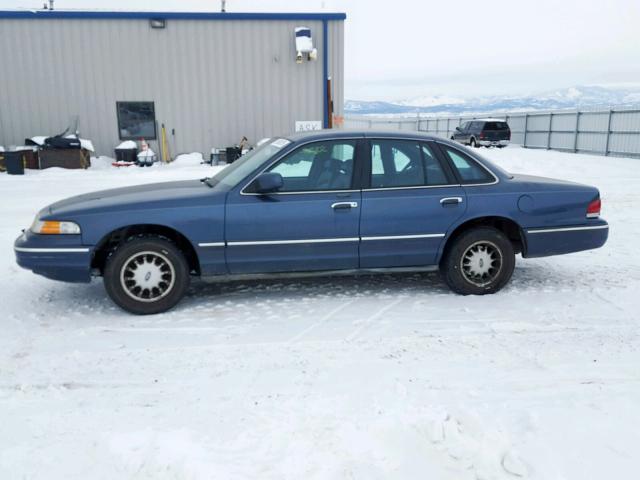 2FALP74W8VX105934 - 1997 FORD CROWN VICT BLUE photo 9