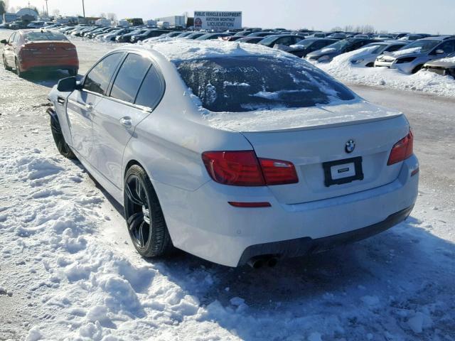 WBAXH5C59CDW06466 - 2012 BMW 528 XI WHITE photo 3