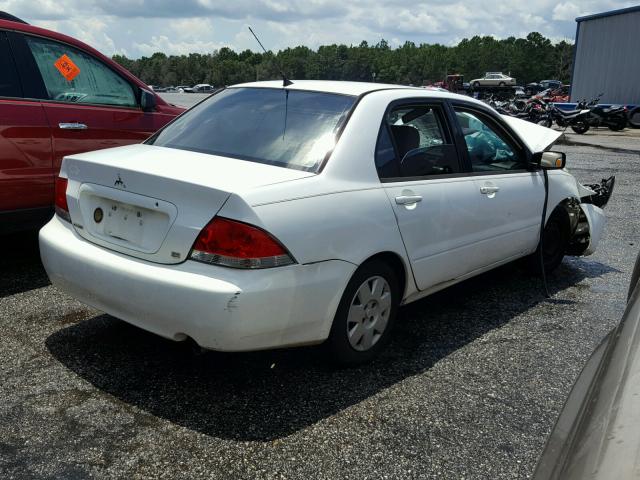 JA3AJ26E34U064563 - 2004 MITSUBISHI LANCER ES WHITE photo 4