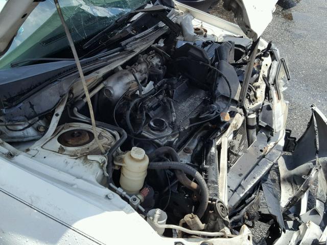 JA3AJ26E34U064563 - 2004 MITSUBISHI LANCER ES WHITE photo 7