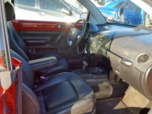 3VWRF31Y59M405273 - 2009 VOLKSWAGEN NEW BEETLE Qırmızı foto 5