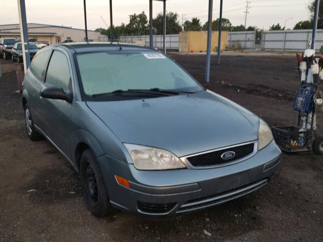 3FAFP31N85R136214 - 2005 FORD FOCUS ZX3 GREEN photo 1