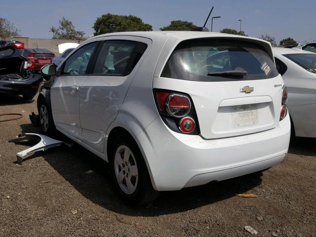 1G1JA6SG1F4125887 - 2015 CHEVROLET SONIC LS 白色 照片 3