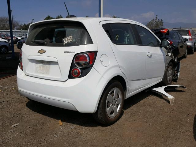 1G1JA6SG1F4125887 - 2015 CHEVROLET SONIC LS 白色 照片 4