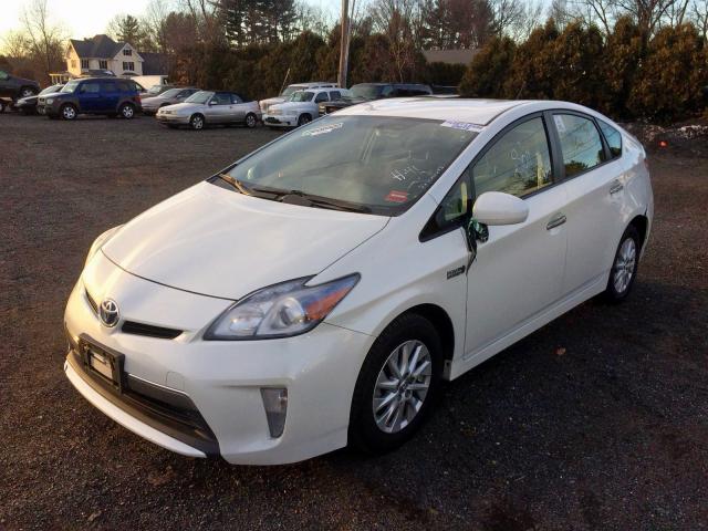 JTDKN3DP0D3030543 - 2013 TOYOTA PRIUS PLUG WHITE photo 2