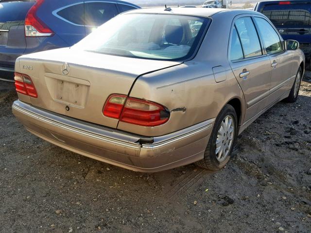 WDBJF65J81B353744 - 2001 MERCEDES-BENZ E 320 GOLD photo 4