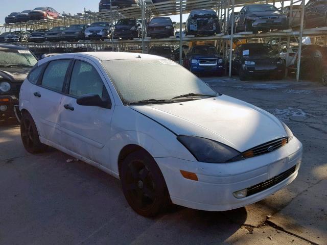 3FAFP37313R191154 - 2003 FORD FOCUS ZX5 WHITE photo 1