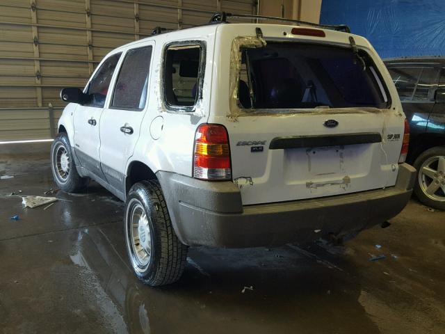 1FMYU01112KA36717 - 2002 FORD ESCAPE XLS WHITE photo 3