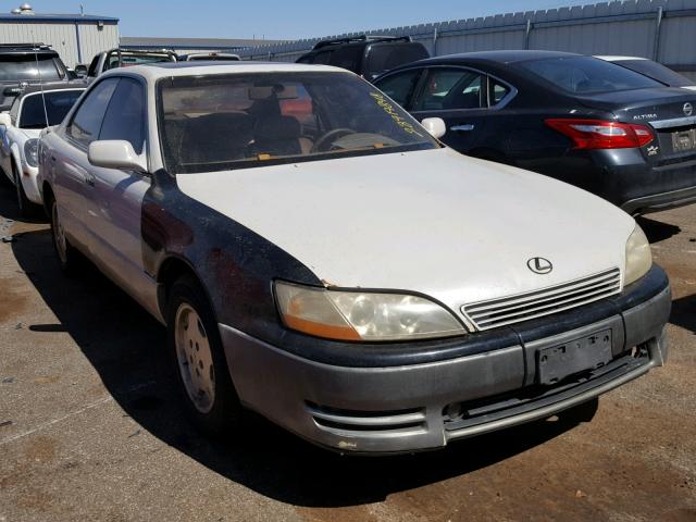 JT8BF12G2T0166997 - 1996 LEXUS ES 300 WHITE photo 1