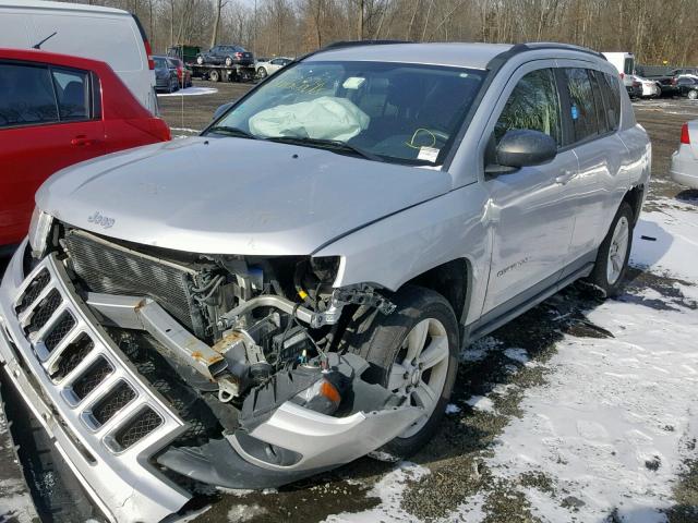 1J4NF1FB9BD258932 - 2011 JEEP COMPASS SP ვერცხლისფერი ფოტო 2