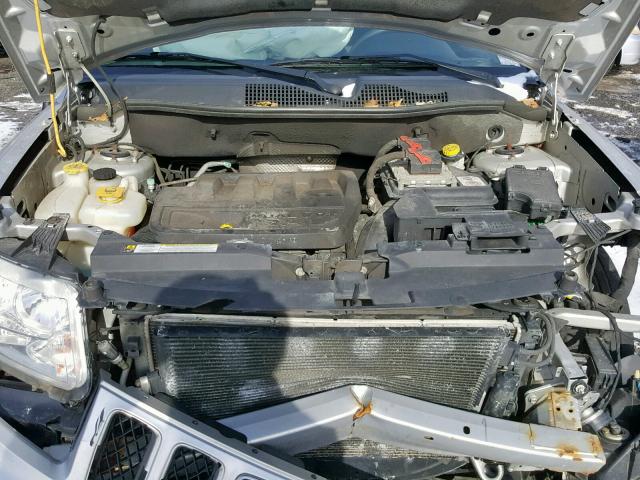 1J4NF1FB9BD258932 - 2011 JEEP COMPASS SP ვერცხლისფერი ფოტო 7