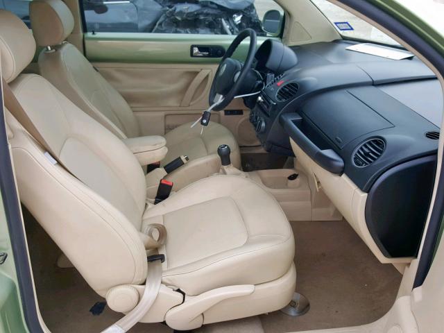 3VWRG31C18M516399 - 2008 VOLKSWAGEN NEW BEETLE Grün Foto 5