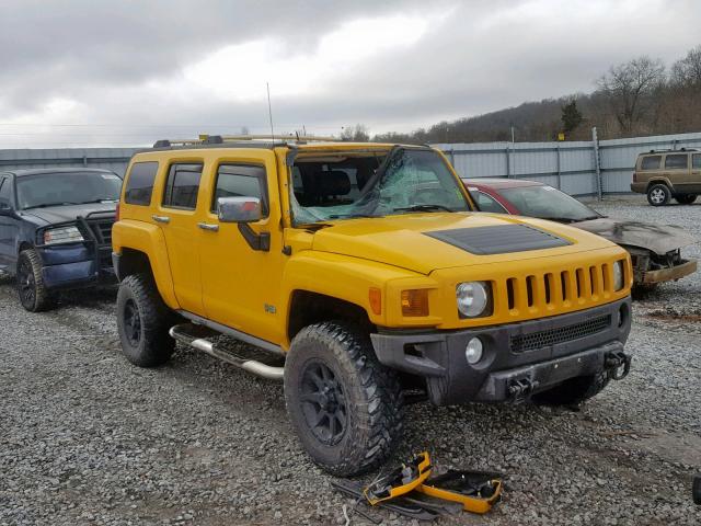 5GTDN136X68112610 - 2006 HUMMER H3 YELLOW photo 1