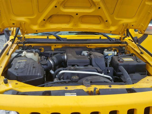 5GTDN136X68112610 - 2006 HUMMER H3 YELLOW photo 7