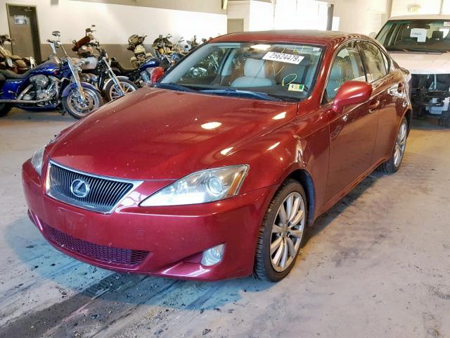 JTHCK262565007578 - 2006 LEXUS IS 250 BURGUNDY photo 2