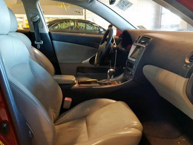 JTHCK262565007578 - 2006 LEXUS IS 250 BURGUNDY photo 5