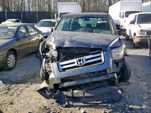 5FNYF18106B007870 - 2006 HONDA PILOT LX GREEN photo 9