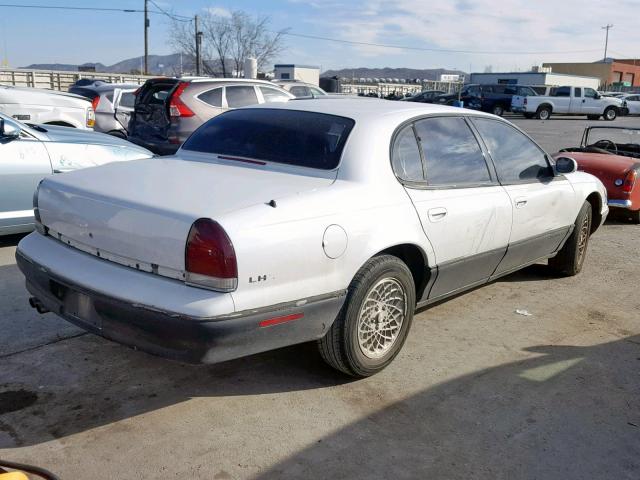 2C3HD56F7SH527522 - 1995 CHRYSLER CONCORDE WHITE photo 4