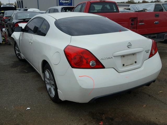 1N4BL24E68C106275 - 2008 NISSAN ALTIMA 3.5 WHITE photo 3