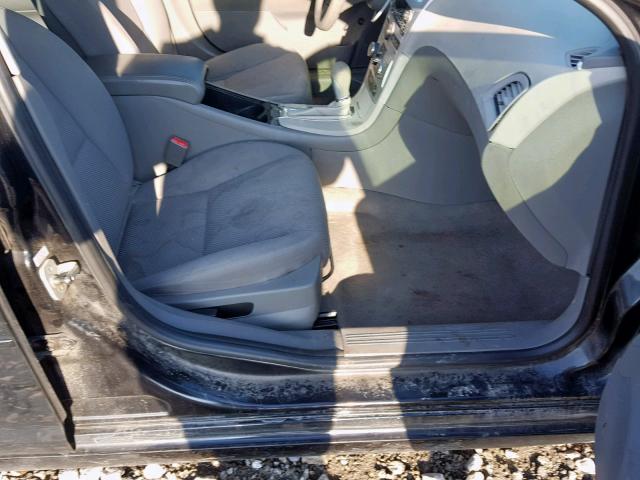 1G1ZB5EB3AF192885 - 2010 CHEVROLET MALIBU LS BLACK photo 5