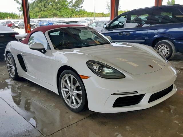 WP0CA2A82HS221187 - 2017 PORSCHE BOXSTER WHITE photo 1