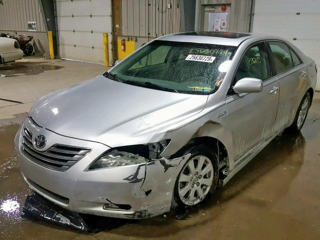 4T1BB46KX8U046583 - 2008 TOYOTA CAMRY HYBR SILVER photo 2