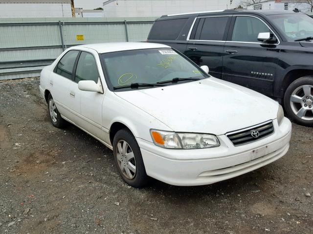 4T1BG22K31U777941 - 2001 TOYOTA CAMRY CE WHITE photo 1