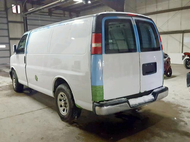 1GCSHAF41C1188463 - 2012 CHEVROLET EXPRESS G1 WHITE photo 3