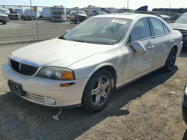 1LNHM86S3YY881672 - 2000 LINCOLN LS CREAM photo 2