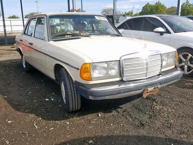 1231301A179163 - 1984 MERCEDES-BENZ 300D YELLOW photo 1